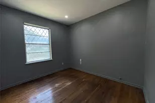 8227 St Lo Rd, Houston, TX 77033 - Photo 14