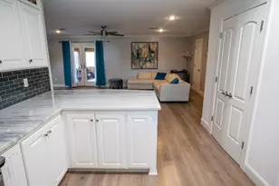 12814 Eastbrook Dr, Houston, TX 77013 - Photo 8