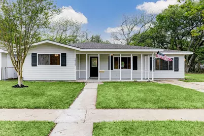 1717 11th Street N, Texas City, TX 77590 - Photo 1