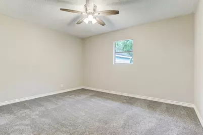 1717 11th Street N, Texas City, TX 77590 - Photo 14