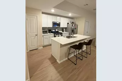 2225 Still Bend Lane, League City, TX 77573 - Photo 4