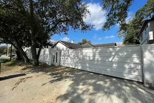 5908 Kiam St, Houston, TX 77007 - Photo 1