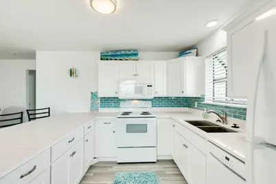 310 Parkview Road, Surfside Beach, TX 77541 - Photo 20