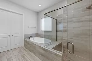 5731 Kiam St, Houston, TX 77007 - Photo 16