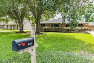 1015 Bluebonnet St, Katy, TX 77493 - Photo 4