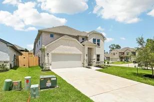 204 Raine Mnr Ct, Montgomery, TX 77316 - Photo 2