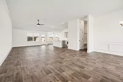 1 Keystone Court, Angleton, TX 77515 - Photo 6