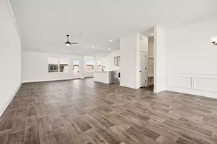 1 Keystone Ct, Angleton, TX 77515 - Photo 6