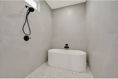 4806 Farmer St, Houston, TX 77020 - Photo 10