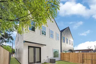 4806 Farmer St, Houston, TX 77020 - Photo 4