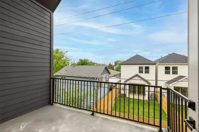 308 E 35th Street, Houston, TX 77018 - Photo 36