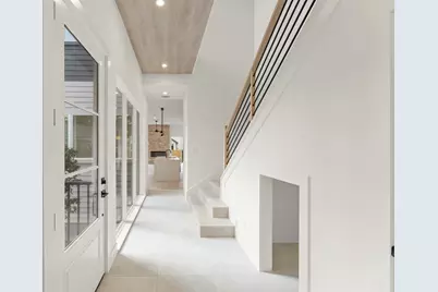 308 E 35th Street, Houston, TX 77018 - Photo 12