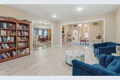 7803 Prairie Street, Hitchcock, TX 77563 - Photo 4