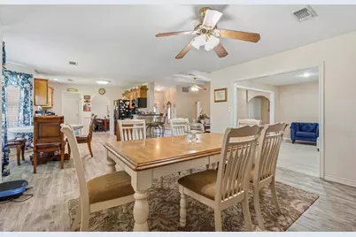 7803 Prairie Street, Hitchcock, TX 77563 - Photo 10