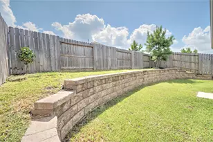 1537 San Sebastien Dr, Conroe, TX 77301 - Photo 16