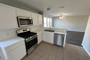 19451 Nasworthy Dr, Tomball, TX 77375 - Photo 12