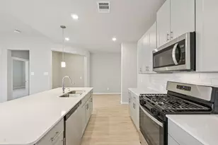 18491 Lndg Mdws Ln, New Caney, TX 77357 - Photo 16