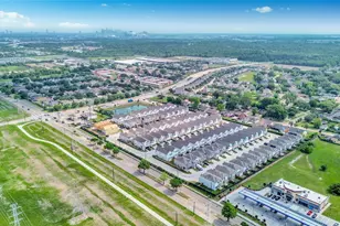 12808 Cozumel Ln, Houston, TX 77045 - Photo 26