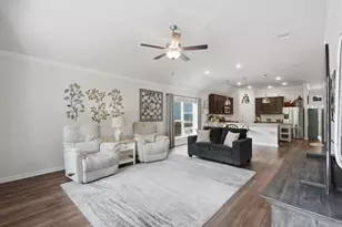 157 Worley Way, Huntsville, TX 77320 - Photo 10