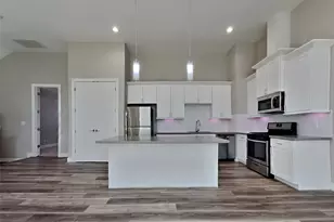 5902 Gardendale Dr, Houston, TX 77092 - Photo 4