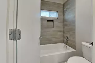 5902 Gardendale Dr, Houston, TX 77092 - Photo 12