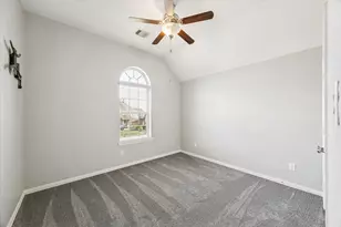 2283 Rising Bay Ct, League City, TX 77573 - Photo 30