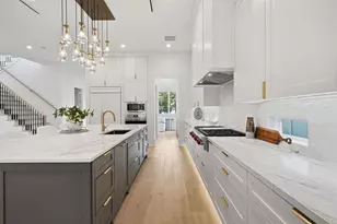 4441 Valerie St, Bellaire, TX 77401 - Photo 18