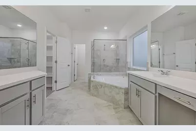 16602 Villa Del Mar Lane, Friendswood, TX 77546 - Photo 18