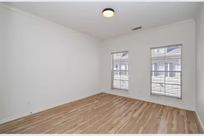 1931 Woodbury Street, Houston, TX 77030 - Photo 28