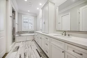 5327 Paseo Caceres Dr, Houston, TX 77007 - Photo 10