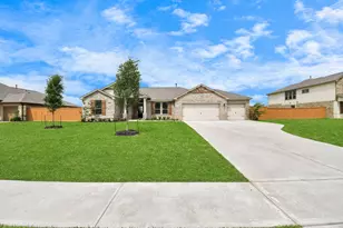 395 Hunter Rnch Wy, Dayton, TX 77535 - Photo 1