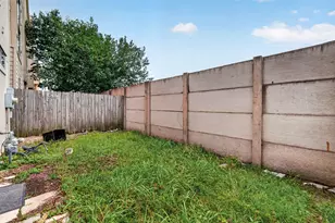 2352 Sperber Ln, Houston, TX 77003 - Photo 34