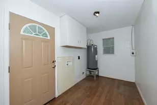 507 N Echols St, Caldwell, TX 77836 - Photo 16