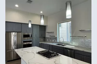 5306 Eigel Street, Houston, TX 77007 - Photo 6