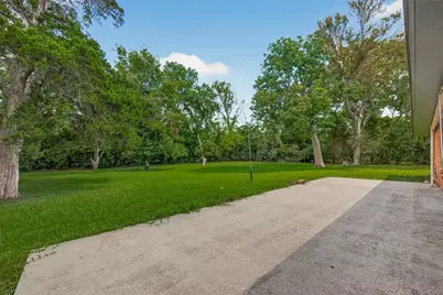 6610 Steinman Street, Baytown, TX 77520 - Photo 36