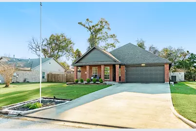 2518 Ridgewood Drive, West Columbia, TX 77486 - Photo 2