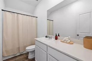 9906 Keystone Meadow Pl, Baytown, TX 77521 - Photo 32