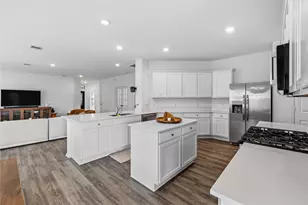 9906 Keystone Meadow Pl, Baytown, TX 77521 - Photo 14