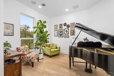 5319 Braesheather Drive, Houston, TX 77096 - Photo 8