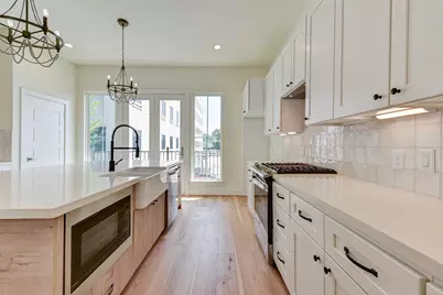 2516 Ohsfeldt Street, Houston, TX 77008 - Photo 12