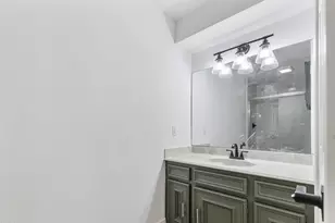 20719 Rio Villa Dr, Houston, TX 77049 - Photo 10