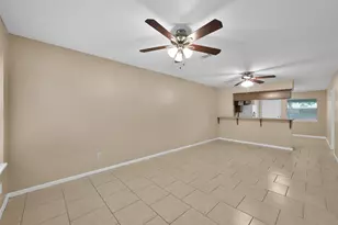 1605 Hazelwood St, Conroe, TX 77301 - Photo 4