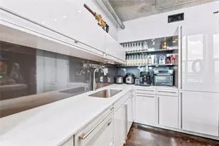 2000 Bagby St, Houston, TX 77002 - Photo 6