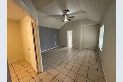 10423 Sand Pass Lane, Houston, TX 77064 - Photo 14