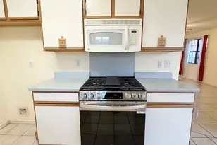 8631 Mapletwist St, Houston, TX 77083 - Photo 8