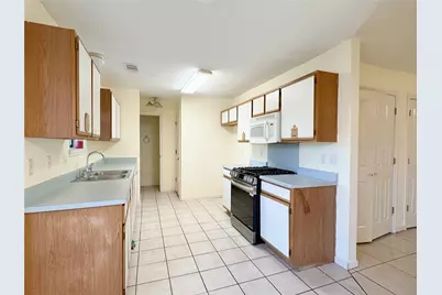 8631 Mapletwist Street, Houston, TX 77083 - Photo 6