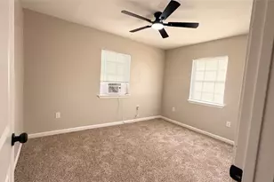 2619 Canfield St, Houston, TX 77004 - Photo 8