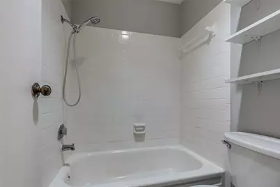 9707 Richmond Avenue #34, Houston, TX 77042 - Photo 18