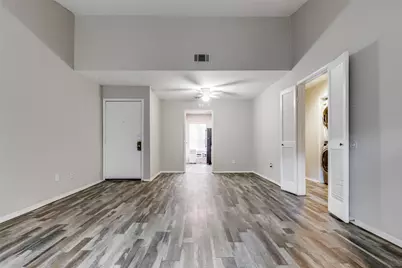 9707 Richmond Avenue #34, Houston, TX 77042 - Photo 8