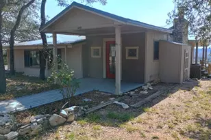 6300 Paradise Manor Cir, Marble Falls, TX 78654 - Photo 2